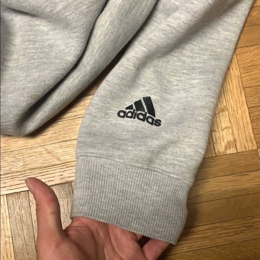 Adidas basic Sweatshirt - Picture 4 of 4